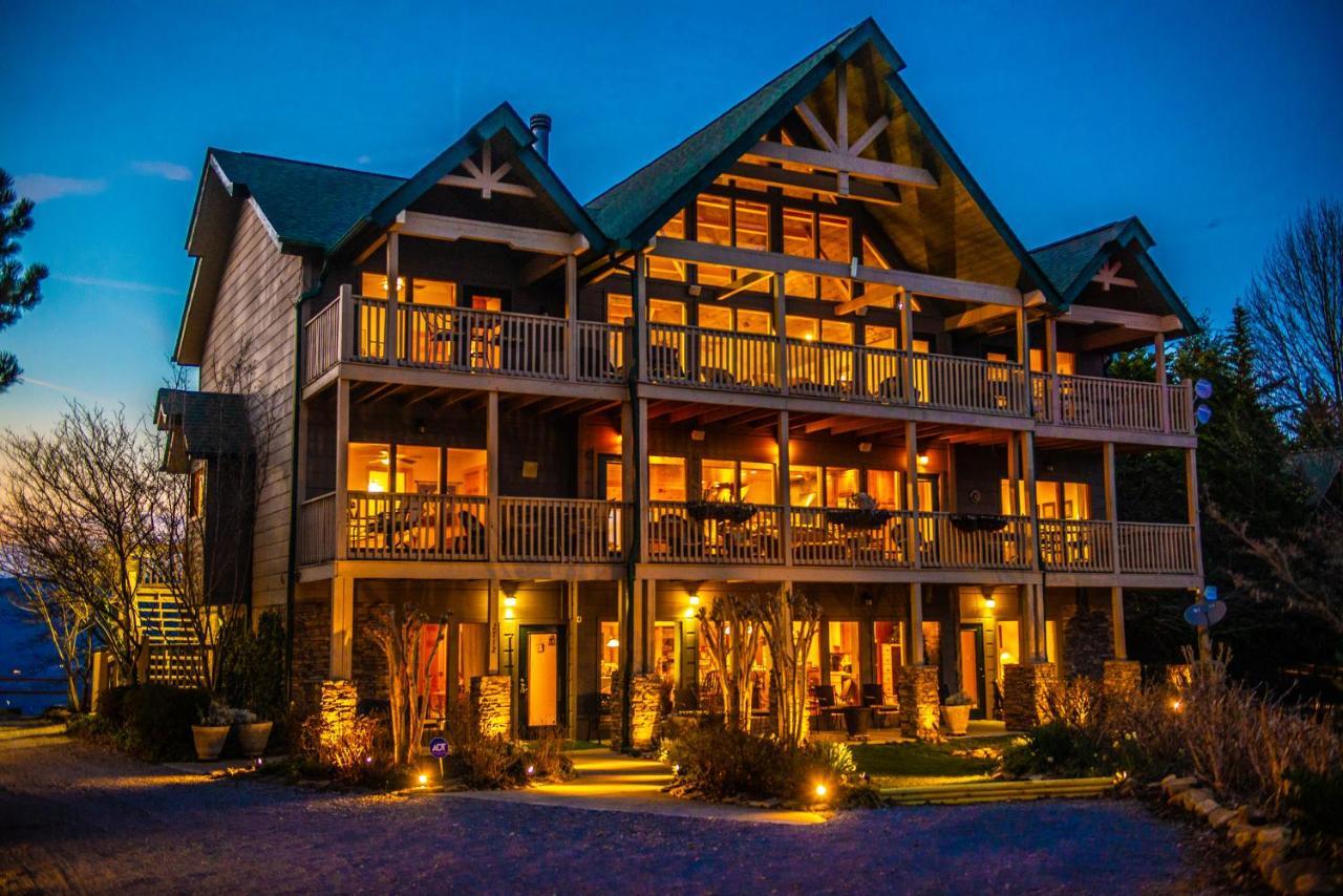 Tanasi Lodge - Reunions, Retreats, Weddings, Family Getaways セバービル エクステリア 写真